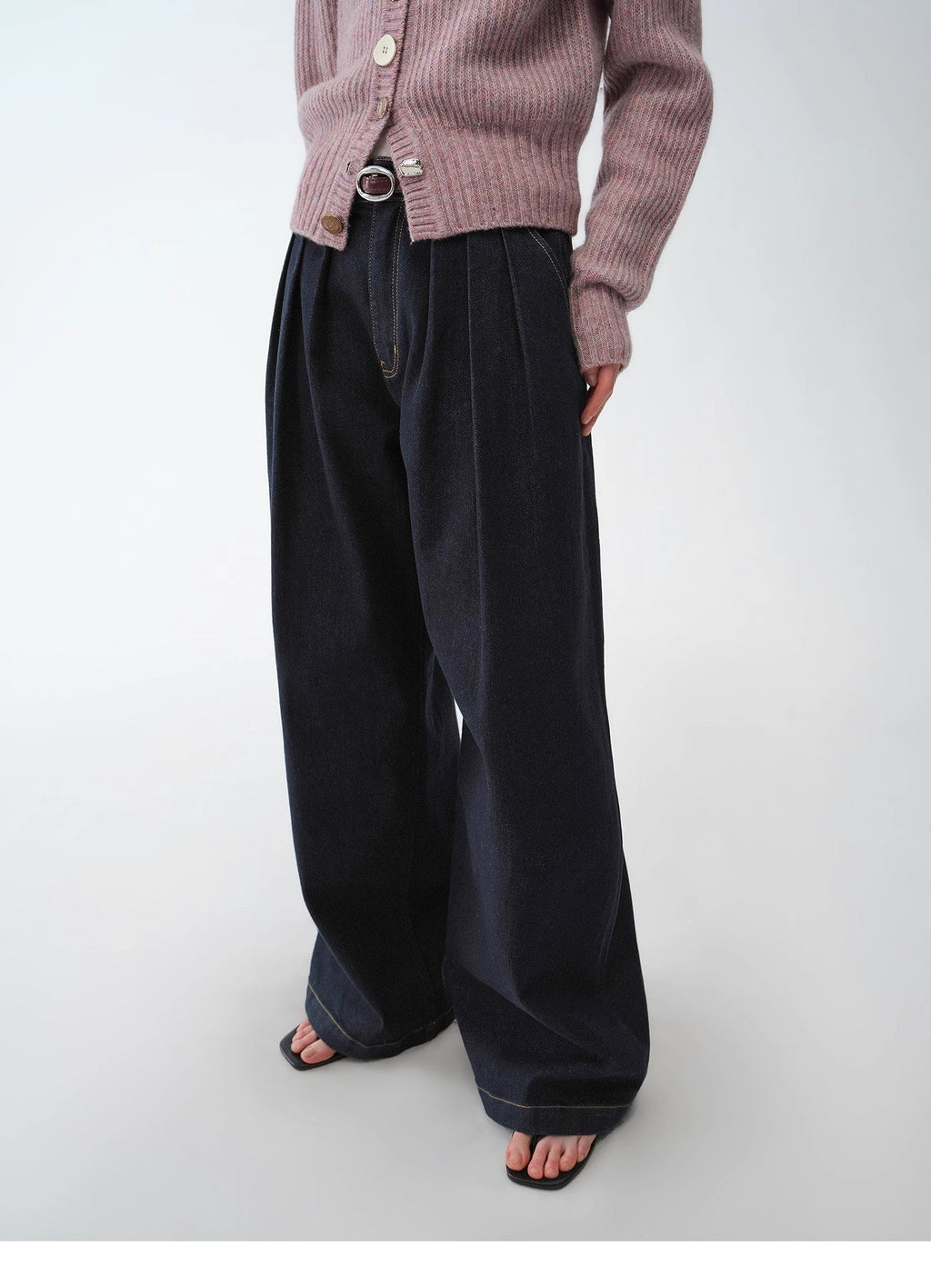 Wide Loose Jeans